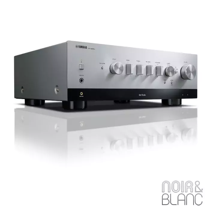 Ampli Stéréo Yamaha R-N500 Avec Bluetooth Et WiFi - Très Bon état D'occasion