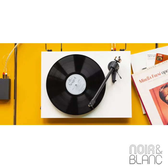 Platine vinyle Pro-ject T2 Super Phono