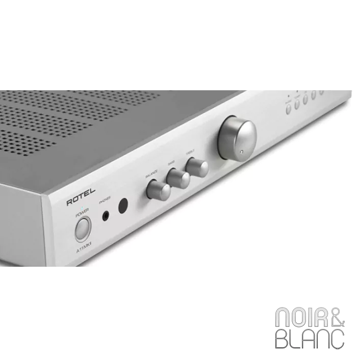 Amplificateur intégré Rotel  A11 MKII