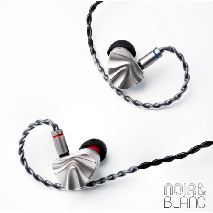 iBasso Jr Cookie Ti main product photo