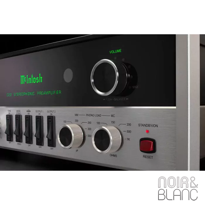 Préamplificateur McIntosh C22MKV
