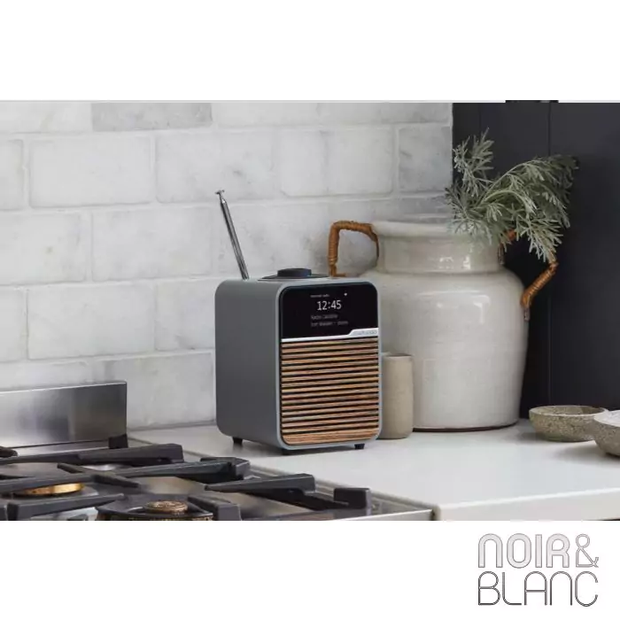 Enceinte connectée RUARK Audio R1S