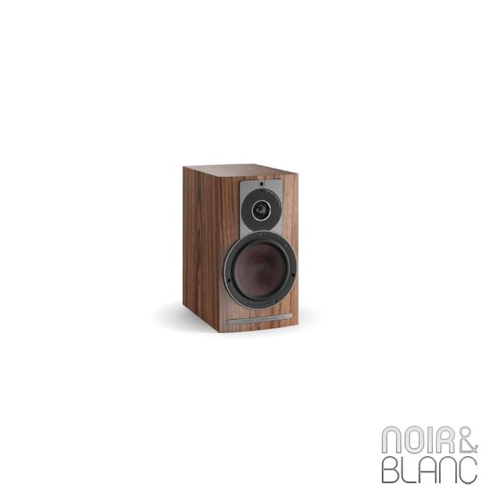 Dali Rubicon 2 C + BluOs Sound Hub-Noyer main product photo