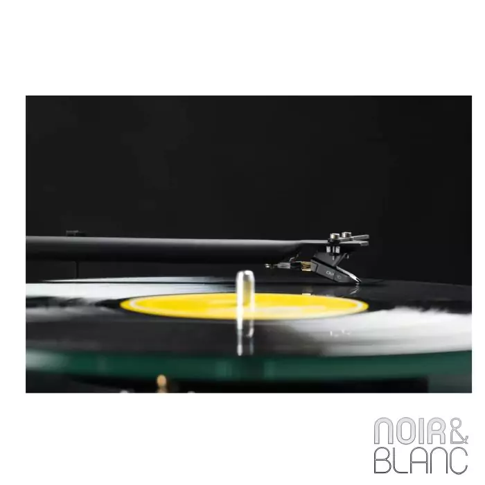 Platine vinyle Pro-Ject T1 Les produits arrêtés - Découvrez nos offres Platine vinyle Pro-Ject T1 Les produits arrêtés - Découvrez nos offres