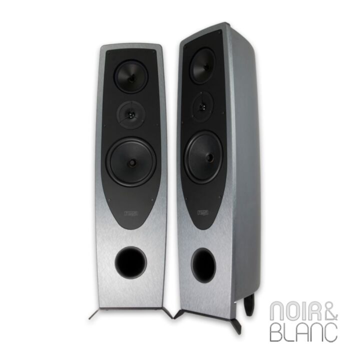Rega Aya main product photo