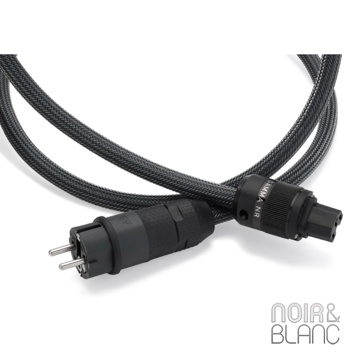 Shunyata Research Gamma NR main product photo