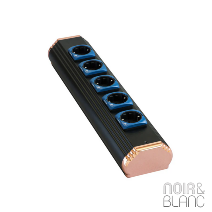 Cardas Nautilus Power Strip main product photo