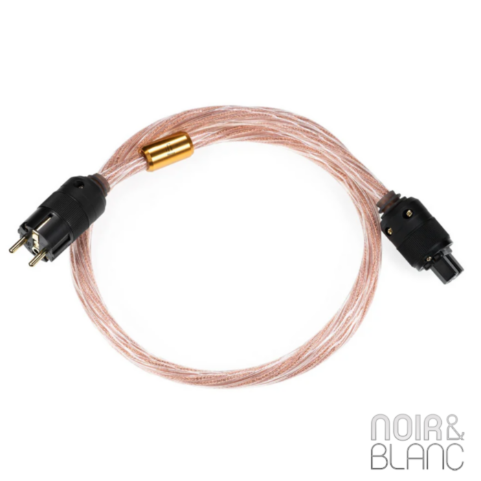 Silent Power by iFi Audio Nova main product photo