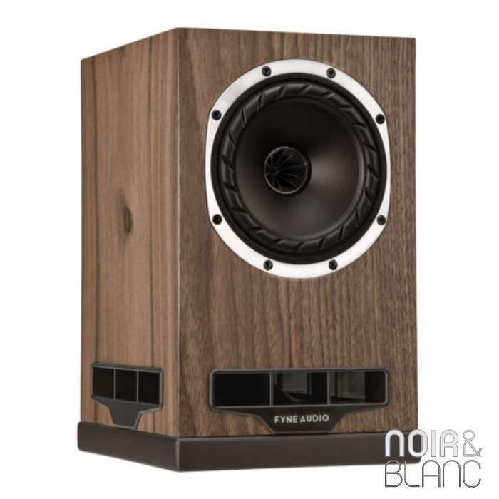 Fyne Audio F5S main product photo