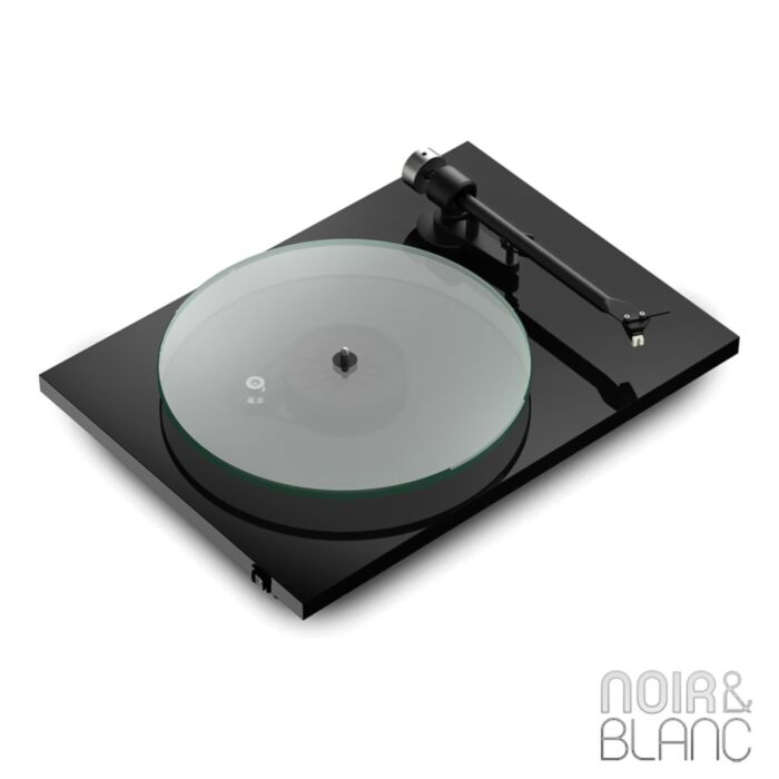 Pro-Ject T2 W main product photo