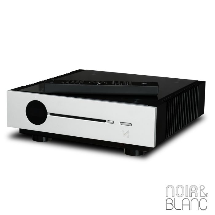 QUAD Artera Play Plus main product photo