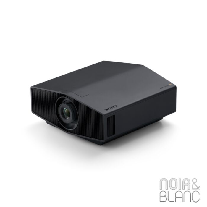 Sony VPL-XW5100 main product photo