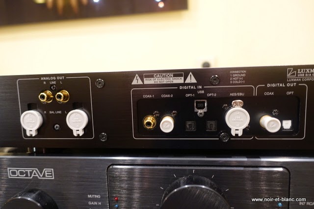 Luxman D-06 chez Noir et Blanc