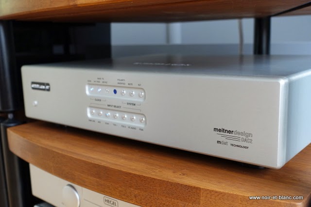 EMMLabs DAC2X chez Noir et Blanc