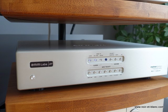 EMMLabs DAC2X chez Noir et Blanc