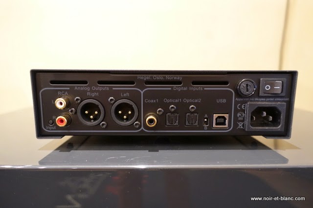 Hegel HD12 chez Noir et Blanc