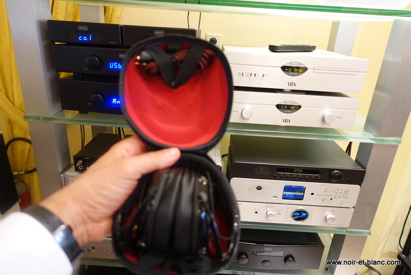 V MODA CROSSFADE
