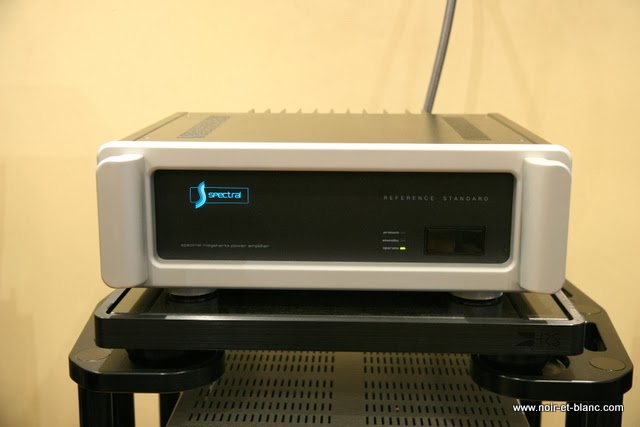 Spectral Audio DMA 300RS chez Noir et Blanc