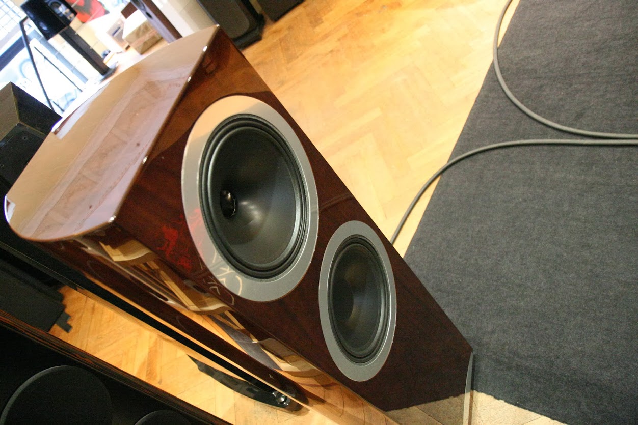 Tannoy DC10T chez Noir et Blanc