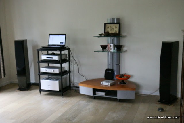 Focus Audio FP88SE + Esoteric D-07X + Hegel Audio p20 + Hegel Audio H4ASE chez Noir et Blanc