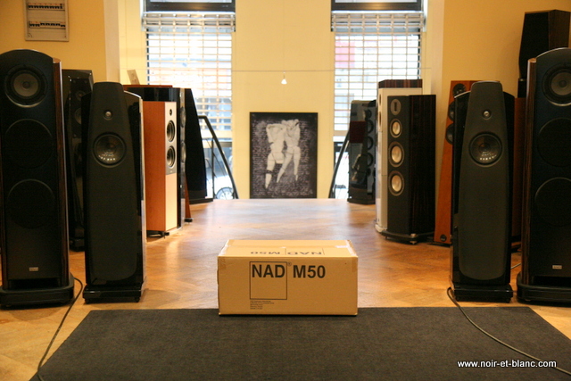 NAD M50 in Box