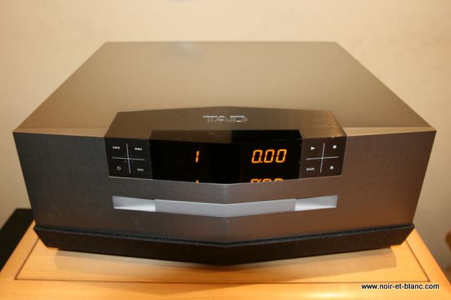 Le lecteur de CD/SACD TAD D600