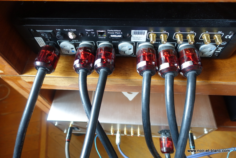 PS AUDIO POWERPLANT