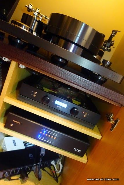 Brinkman Balance + Meitner MA-1DAC chez Noir et Blanc