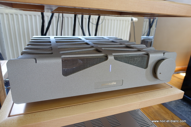 PURE AUDIO CONTROL PREAMPLIFIER