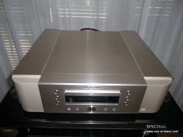 Marantz SA 7 S1 chez Noir et Blanc