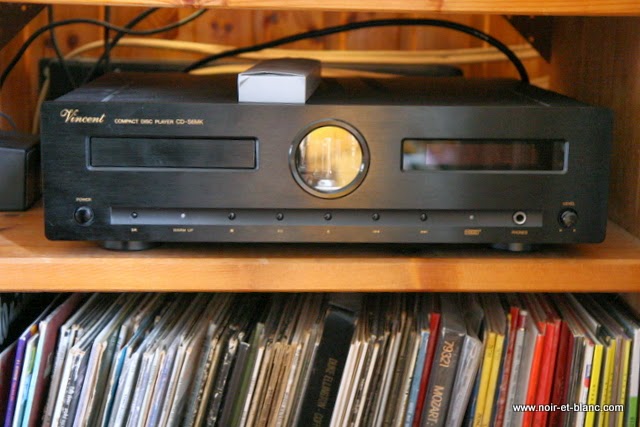 Vincent CD-S6MK chez Noir et Blanc