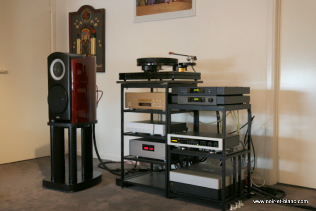 TAD CR1 + TAD M2500 + Spectral DMC-30SS2 + Notthingham Analog + Audio Flight