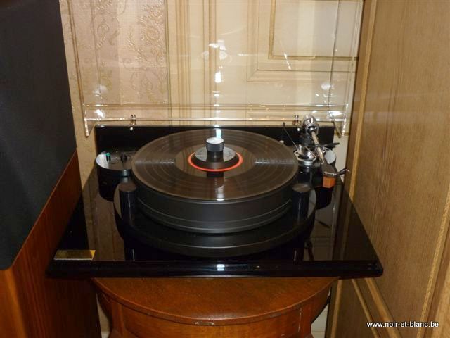 Michell Engineering Orbe + SME M2-9 + Grado Master Wood