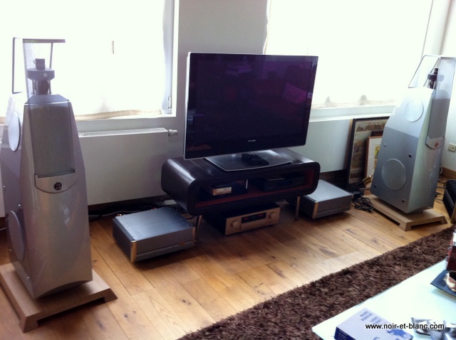Coda Technologies CX - Accuphase C2810 - MBL 116F