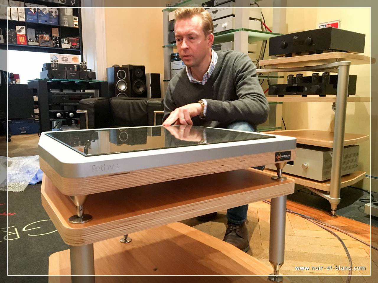 meuble_hifi_centaure_36