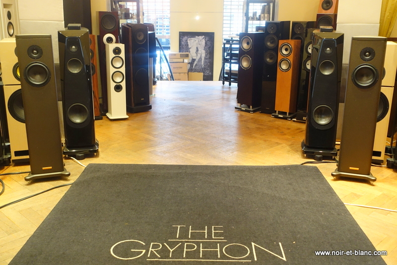 MAGICO S1MKII