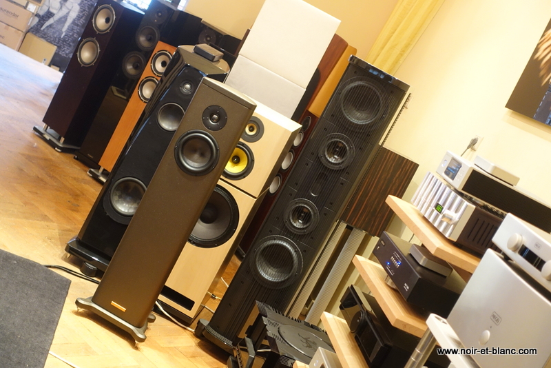 MAGICO S1MKII
